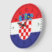 クロアチア国旗の愛国的な贈り物 ラージ壁時計 (傾斜)