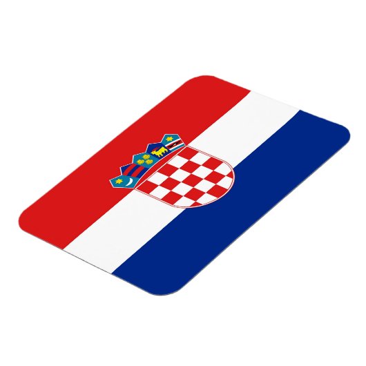 クロアチア国旗を掲げた愛国的なフレキシブル磁石 マグネット (左側)