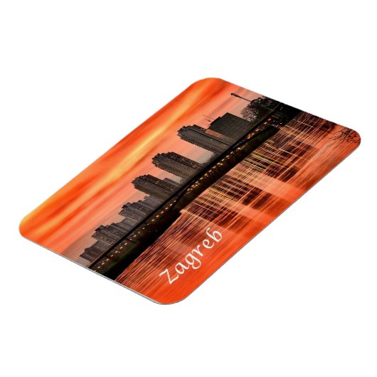 クロアチア – ザグレブ –  マグネット (左側)