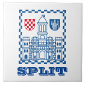クロアチア，スプリットのコート タイル (正面)
