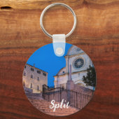 クロアチア,スプリットの階段と教会の夜景 キーホルダー (裏面)