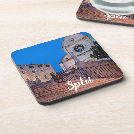 クロアチア，スプリットの階段と教会の夜景 コースター (左側)