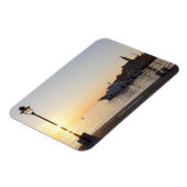 クロアチア、ロビンジの港から日没の眺め マグネット (左側)