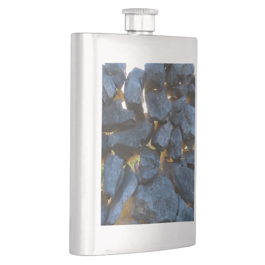 クロアチ素朴アの石壁写真 フラスク (右)