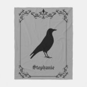 クロウバードシルエットと装飾的な渦巻き灰色 フリースブランケット (正面)