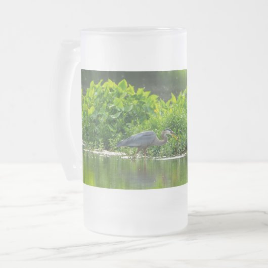 クロウフィッシュの食事の時間曇りガラスのビールマグ フロストグラスビールジョッキ (正面左)