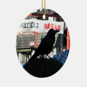 クロウ日本の セラミックオーナメント (右)