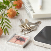 クロゴケグモ キーホルダー (側面)