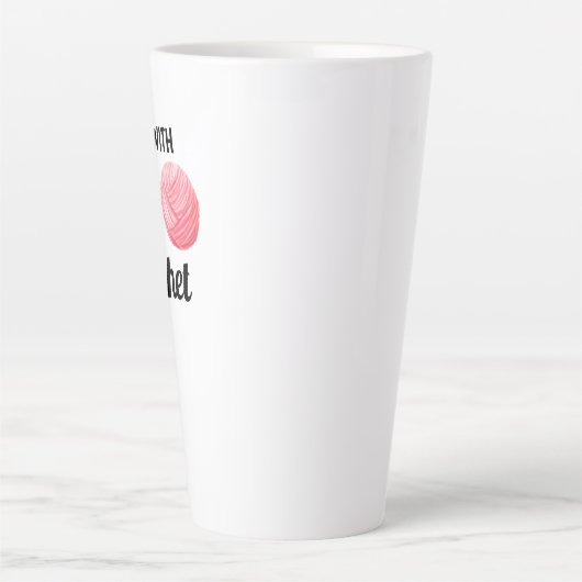 クロシェとコーヒー引用文ピンク糸 カフェラテマグ (正面)