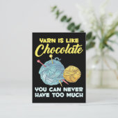 クロシェとチョコレートニット糸の愛好家を作る ポストカード (スタンド正面)