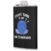 クロシェティング フラスク (左)