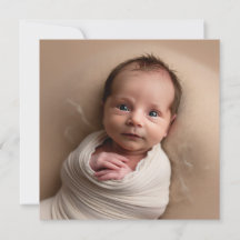 クロシェパーソナライズされた新生児カード。新生児女の子。