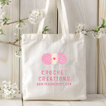 クロシェモダントのパーソナライズされた取引 トートバッグ<br><div class="desc">Crochet Crochetingモダン Business Tote Bagsはパーソナライズされた、お名前や会社名とシンプルのクロチェットフック付きのピンクの糸を特徴とし、ウェブサイト情報。表示された文字・ボックスで文字を編集してパーソナライズ©2024 Evco Studioによる設計: www.zazzle.com/store/evcostudio</div>