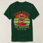 クロシンザのまわりにクリスマスツリーPjsクリスマスクリスマ Tシャツ (デザイン正面)