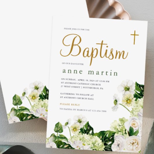 クロスエレガントバプテスマを持つ白いフローラの緑 招待状