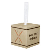 クロスカントリースキーオンオールド紙 キューブオーナメント (正面アングル)