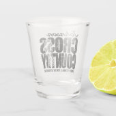 クロスカントリーADD文字ランニングランナーのチームプレーヤー ショットグラス (裏面)