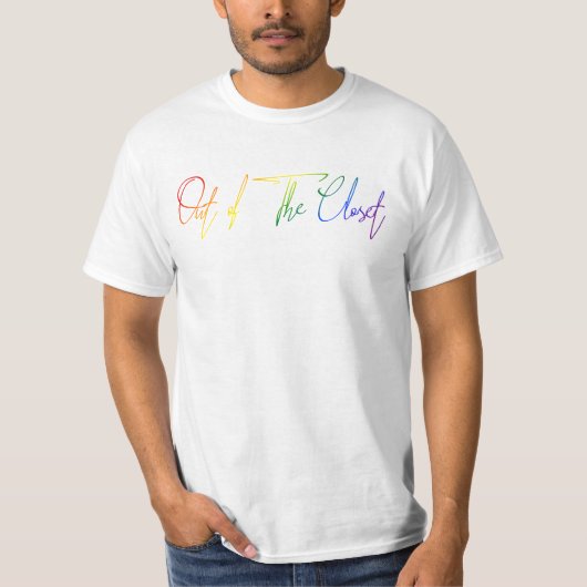 クロゼットのLGBTレインボーフラッグの手書き Tシャツ (正面)