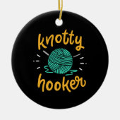 クロチェーター用クロシェ編み物 セラミックオーナメント (正面)