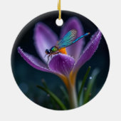 クロッカスの花にとまるトンボ セラミックオーナメント (裏面)