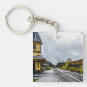 クロフォードノッチトレインステーションアクリルキーチェーン キーホルダー (正面)