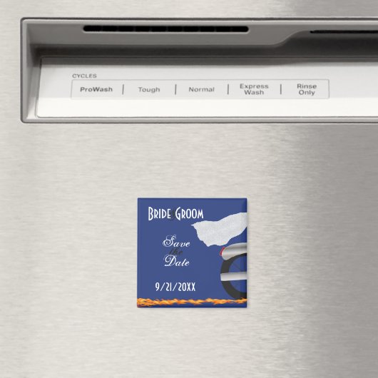 クロムとレースのバイクもしくは自転車に乗る人日付磁石を保存 マグネット (インサイチュ (食洗機))