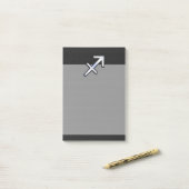 クロムは黒の射手座の(占星術の)十二宮図の印を好みます ポストイット (デスク上)