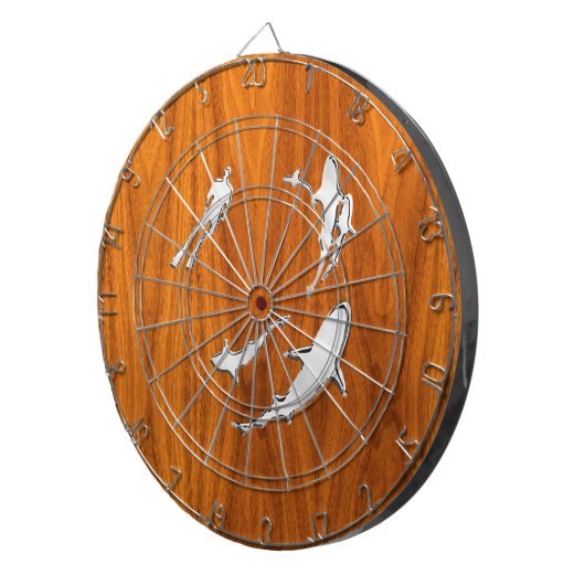 クロムスタイルダイバーとチーク板のサメ ダーツボード (正面右)