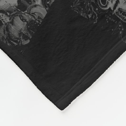 クロムタウラス〔占星術の〕十二宮図サインオンヘベリウススタイル フリースブランケット (角)