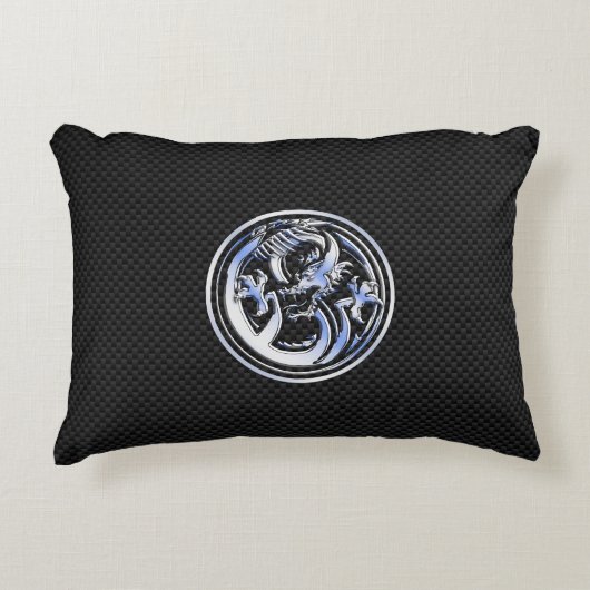 クロムドラゴンクレストダークカーボンファイバープリント アクセントクッション (正面)