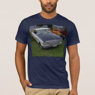 クロム正面図の白いchevy 1963年の新星 tシャツ