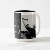 クロワッサンの方が… ツートーンマグカップ (正面右)