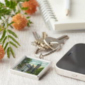 クロース大学を示すシラキュースUキャンパスビュー キーホルダー (側面)