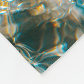 クローズアップ写真で水がはねる フリースブランケット (角)