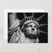 クローズアップ白黒の自由の女神ニューヨーク シーズンポストカード (正面/裏面)