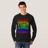 クローゼットから出てきたTシャツ LGBTプライド シャツ (正面フル)