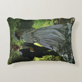 クロード・モネの『散歩する人々』(さんぽするひとびと)、別名『歩行者』 アクセントクッション (正面)