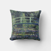クロード・モネの『水芙蓉の池の橋』 クッション (正面)