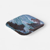 クロード・モネ – The Rocks at Belle-Ile, Wild Coast ペーパープレート (傾斜あり)