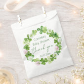 クローバお洒落ーの緑のバッグ フェイバーバッグ (クリップ留めされた状態)