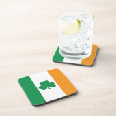 クローバーが付いているアイルランドの旗 コースター (右側)