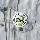 クローバーにラッキーブラックヘビすべてのヘビ日仏塔 缶バッジ (インサイチュ)