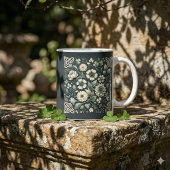 クローバーの結び模様の庭のささやき コーヒーマグカップ