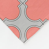 クローバーサンゴと灰色 フリースブランケット (角)