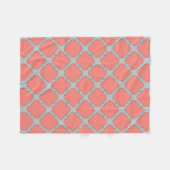 クローバーサンゴと灰色 フリースブランケット (正面(横))