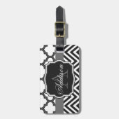 クローバーシェブロンモノグラム ラゲッジタグ (正面縦)