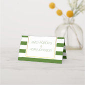 クローバー、緑のストライプアイリッシュ結婚の折り畳まれた護衛 プレイスカード (裏面)