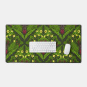 クワガタとシダ、緑葉の花 デスクマット (キーボード&マウス)