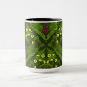 クワガタとシダ、緑葉の花 マグカップ (中央)