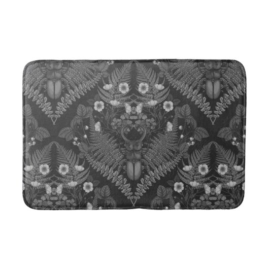 クワガタとシダ、黒と白 バスマット (正面)